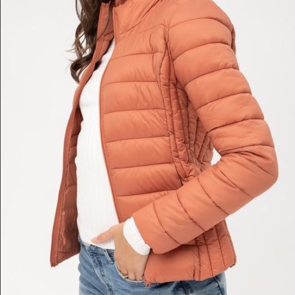 Padded thermal jacket - Picture 2 of 5